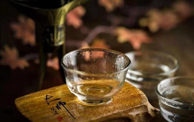 农村有钱人都买散酒？市场上的散酒真能放心买？质量到底如何？