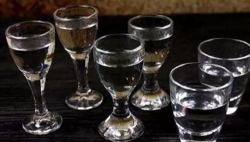 喝了那么多年酒，你知道白酒的历史起源吗？