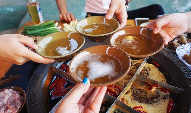 曾经很火“活竹酒”，把酒注入嫩竹养一年，如今为何销声匿迹了？